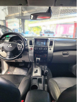Pajero Dakar 3.2 16V 4P HPE 4X4  7 LUGARES TURBO INTECOOLER DIESEL AUTOMÁTICO