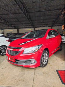 CHEVROLET Onix Hatch 1.4 4P FLEX EFFECT