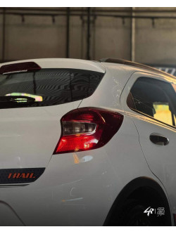 Ka Hatch 1.0 12V SE TRAIL FLEX
