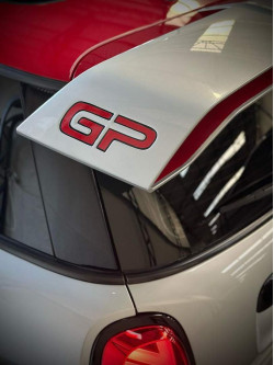 John Cooper Works 2.0 16V TURBO AUTOMÁTICO