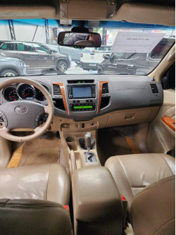 TOYOTA Hilux SW4 3.0 16V 4P SRV 4X4 7 LUGARES TURBO DIESEL AUTOMÁTICO