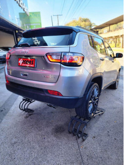 Compass 1.3 16V 4P FLEX LIMITED T270 TURBO AUTOMÁTICO
