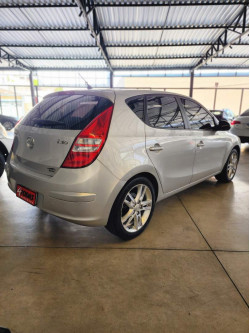 I30 2.0 16V 4P