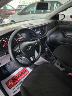 VOLKSWAGEN Polo Hatch 1.0 4P MPI