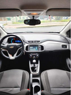 Onix Hatch 1.4 4P FLEX LT