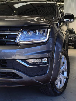 VOLKSWAGEN Amarok 3.0 V6 CABINE DUPLA HIGHLINE 4X4 TURBO INTERCOOLER AUTOMÁTICO