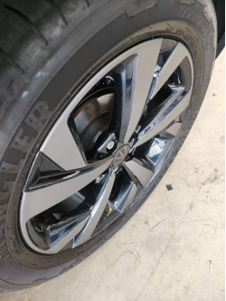 VOLKSWAGEN Nivus 1.0 4P FLEX 200 TSI HIGHLINE TURBO AUTOMÁTICO