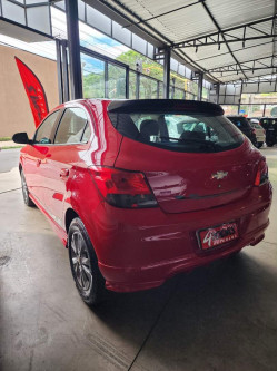CHEVROLET Onix Hatch 1.4 4P FLEX EFFECT