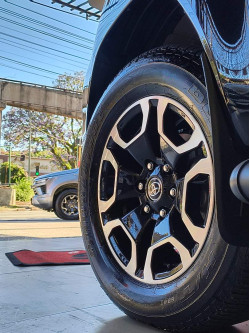 TOYOTA Hilux Caminhonete 2.8 16V SRX 4X4 DIESEL CABINE DUPLA AUTOMÁTICO