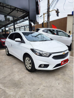 Onix Hatch 1.4 4P FLEX LT
