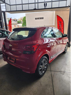 CHEVROLET Onix Hatch 1.4 4P FLEX EFFECT