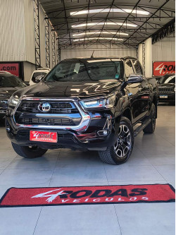 TOYOTA Hilux Caminhonete 2.8 16V SRX 4X4 DIESEL CABINE DUPLA AUTOMÁTICO