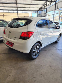 Onix Hatch 1.4 4P FLEX LTZ