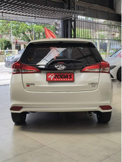 TOYOTA Yaris Hatch 1.5 16V 4P FLEX XS CONNECT MULTIDRIVE AUTOMÁTICO CVT