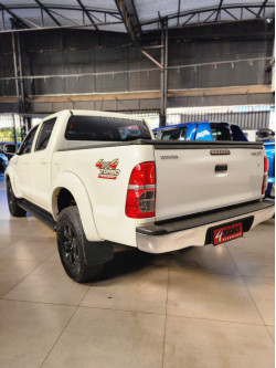 Hilux Caminhonete 3.0 16V 4P 4X4 SRV TURBO DIESEL CABINE DUPLA AUTOMÁTICO