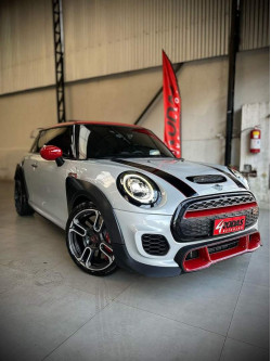 John Cooper Works 2.0 16V TURBO AUTOMÁTICO