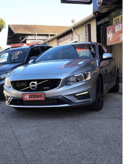 S60 3.0 4P T6 R DESIGN AWD AUTOMÁTICO