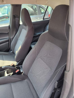 Onix Hatch 1.0 4P FLEX LT PLUS