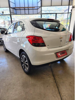 Onix Hatch 1.4 4P FLEX LTZ