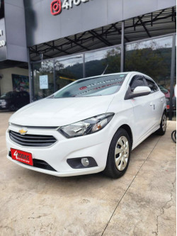 Onix Hatch 1.4 4P FLEX LT