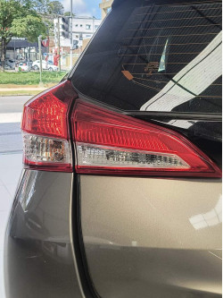 TOYOTA Yaris Hatch 1.5 16V 4P FLEX XS CONNECT MULTIDRIVE AUTOMÁTICO CVT