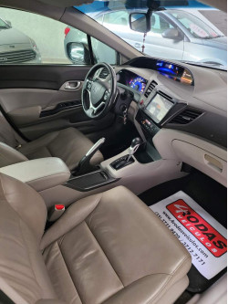 HONDA Civic 1.8 16V 4P FLEX LXS AUTOMÁTICO