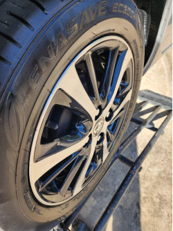 TOYOTA Yaris Sedan 1.5 16V 4P FLEX XLS CONNECT MULTIDRIVE AUTOMÁTICO CVT