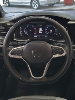 VOLKSWAGEN Nivus 1.0 4P FLEX 200 TSI HIGHLINE TURBO AUTOMÁTICO