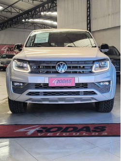 VOLKSWAGEN Amarok 3.0 V6 CABINE DUPLA HIGHLINE 4X4 TURBO INTERCOOLER AUTOMÁTICO