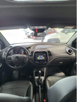 RENAULT Captur 2.0 16V 4P FLEX BOSE AUTOMÁTICO