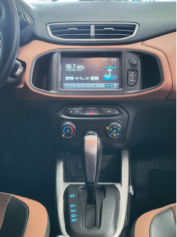 CHEVROLET Onix Hatch 1.4 4P FLEX ACTIV AUTOMÁTICO