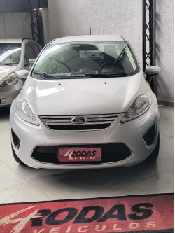FORD Fiesta Sedan 1.6 16V 4P SE FLEX