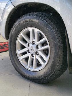 TOYOTA Hilux Caminhonete 3.0 4P 4X4 SRV TURBO DIESEL CABINE DUPLA