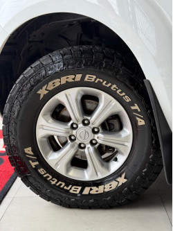 NISSAN Frontier 2.3 16V LE 4X4 CABINE DUPLA BI-TURBO DIESEL AUTOMÁTICO