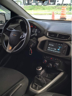 CHEVROLET Onix Hatch 1.4 4P FLEX LT