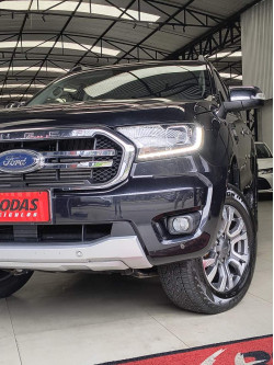 FORD Ranger 3.2 20V CABINE DUPLA 4X4 LIMITED TURBO DIESEL AUTOMÁTICO
