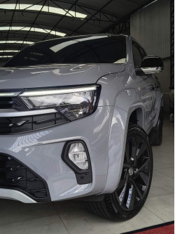 VOLKSWAGEN Amarok 3.0 V6 CABINE DUPLA HIGHLINE EXTREME 4X4 TURBO INTERCOOLER AUTOMÁTICO