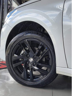 PEUGEOT 208 1.0 4P FLEX FIREFLY STYLE