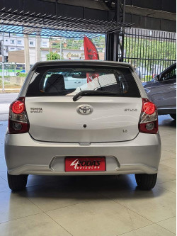 TOYOTA Etios Hatch 1.3 16V 4P FLEX X
