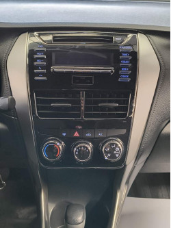TOYOTA Yaris Hatch 1.5 16V 4P FLEX XL MULTIDRIVE AUTOMÁTICO CVT
