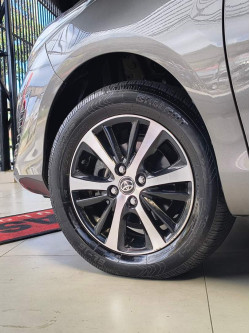 TOYOTA Yaris Hatch 1.5 16V 4P FLEX XS CONNECT MULTIDRIVE AUTOMÁTICO CVT