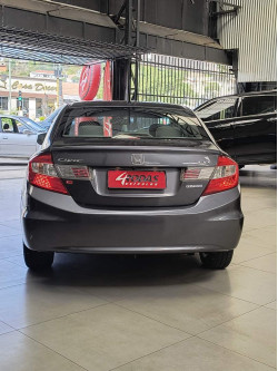 HONDA Civic 1.8 16V 4P FLEX LXS AUTOMÁTICO