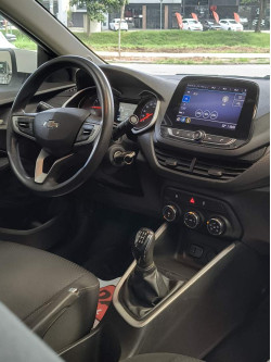 CHEVROLET Onix Hatch 1.0 4P FLEX LT TURBO