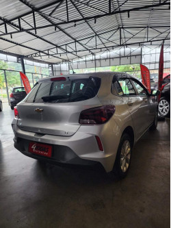 CHEVROLET Onix Hatch 1.0 4P FLEX LT