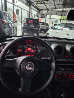 VOLKSWAGEN Fox 1.0 4P FLEX