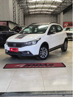 FIAT Argo 1.3 4P FLEX FIREFLY TREKKING AUTOMÁTICO CVT