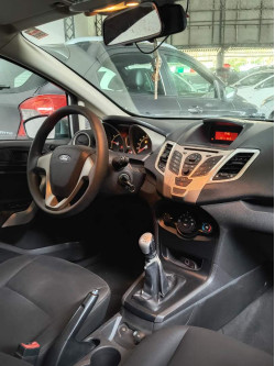 FORD Fiesta Sedan 1.6 16V 4P SE FLEX