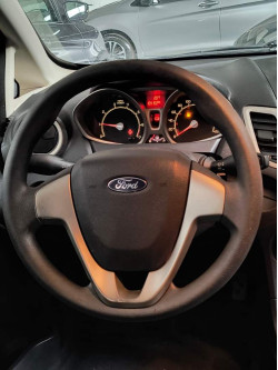 FORD Fiesta Sedan 1.6 16V 4P SE FLEX