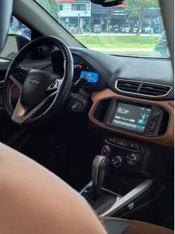 CHEVROLET Onix Hatch 1.4 4P FLEX ACTIV AUTOMÁTICO
