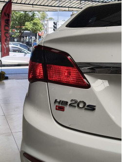 HYUNDAI HB 20 Sedan 1.6 16V 4P FLEX COMFORT PLUS AUTOMÁTICO